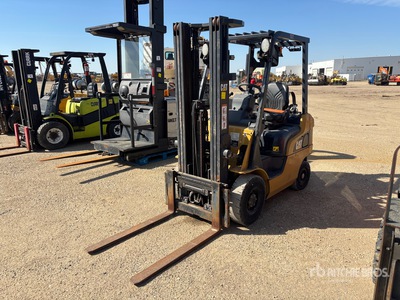 2020 Cat GP18N5 3000 lb Pneumatic Tire Forklift