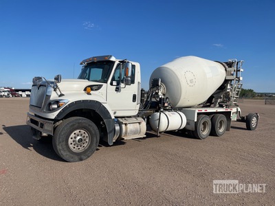 2016 International 7600 6x4 Mixer Truck