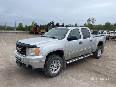 2010 GMC Sierra 1500 4x4 Crew Cab Pickup