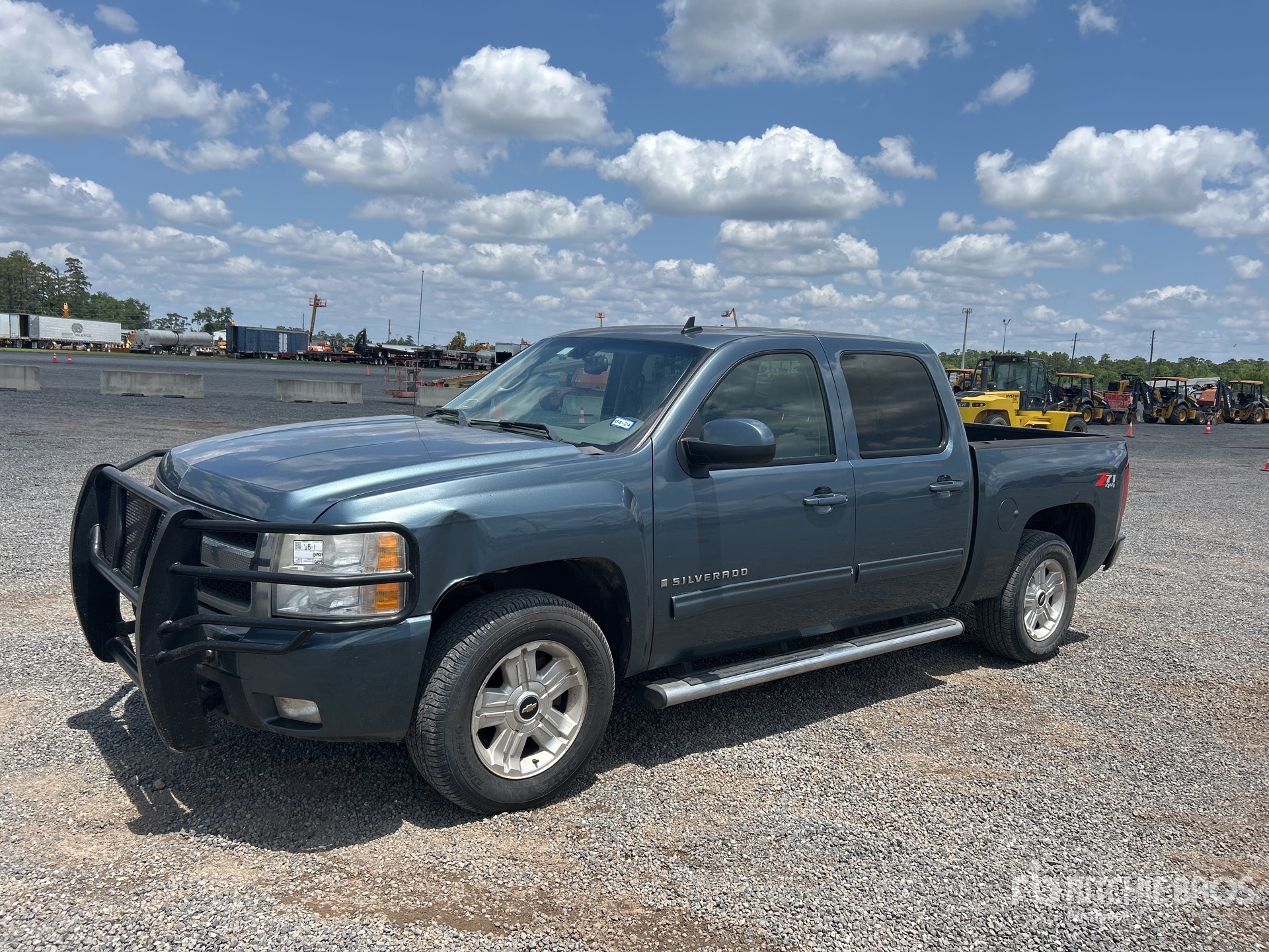 2009 Chevrolet Silverado 1500 LTZ 4x4 Crew Cab Pickup