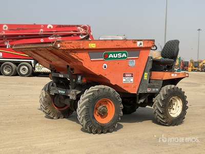 2010 Ausa D300RM 4x4 キャリアダンプ