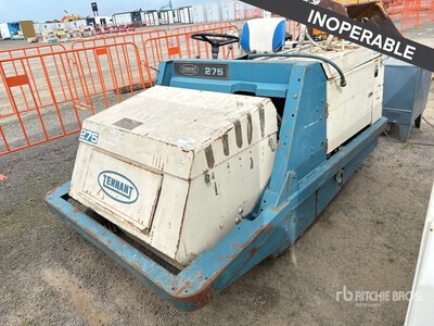 Tennant 275 Ride-On Zamiatarka do podłóg (Inoperable)