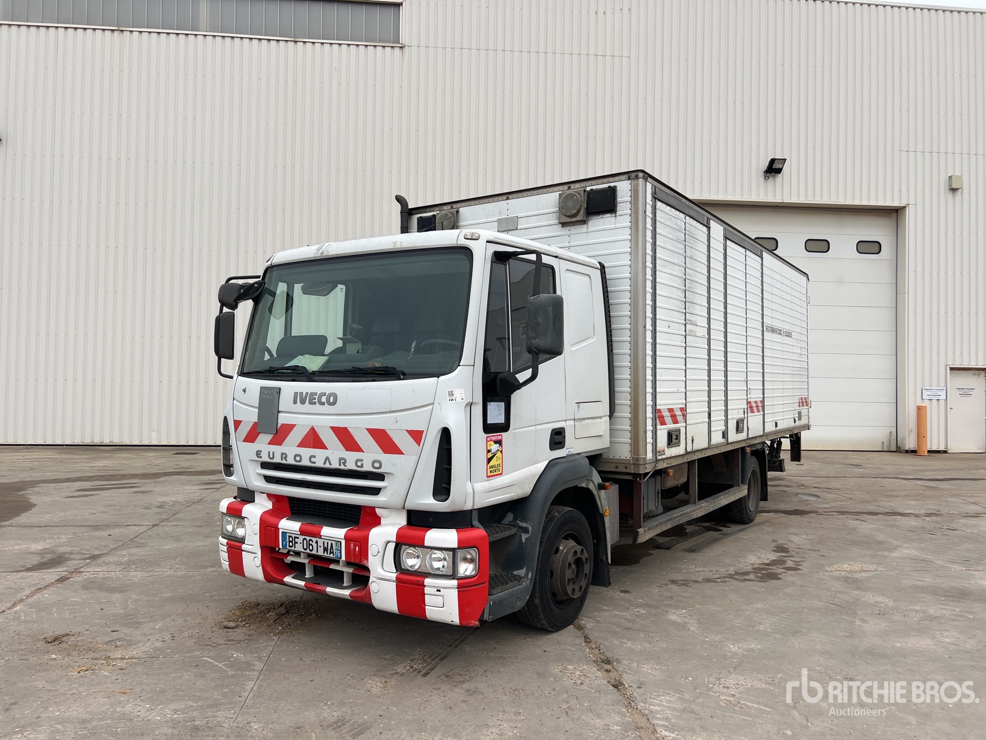2004 Iveco Eurocargo 120E18 4x2 Camion Fourgon Van Truck