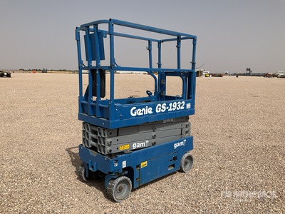 2019 Genie GS1932 Electric Scissor Lift (Inoperable)
