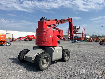 2014 Haulotte HA120PX 4WD Diesel Articulating Boom Lift