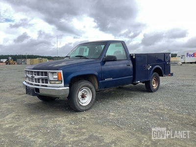2000 Chevrolet 2500 Utility Truck