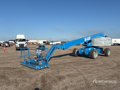 2013 Genie S-65 4WD Diesel Telescopic Boom Lift