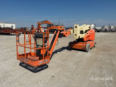 2013 JLG E400AJPN 2WD Electric Articulating Boom Lift