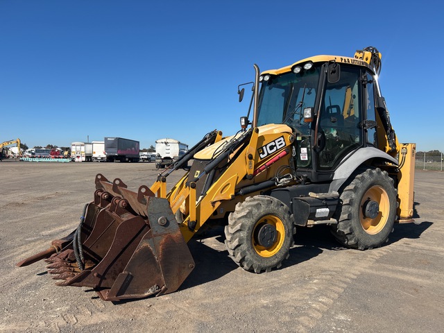 2011 JCB 3CX 4x4 Backhoe Loader 2011 JCB 3CX 4x4 Backhoe Loader