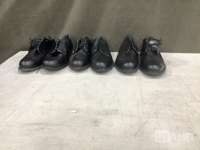 (47) Pairs of Men's Shoes