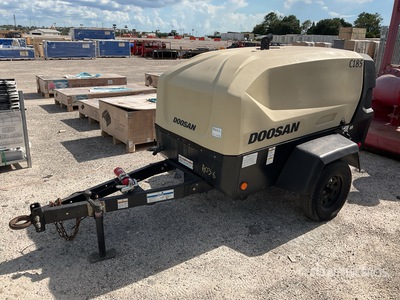 Doosan C185WDZ 185 cfm Mobile Air Compressor