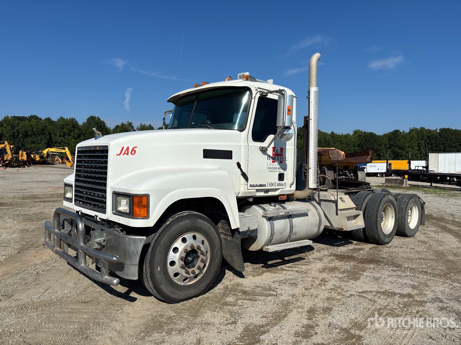 2008 Mack CHU613 6x4 تراكتور شاحنة نهارية (ثنائية المحور)