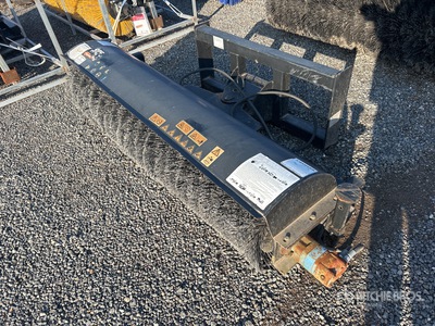 2020 AGROTK SSAB 72 in Angle Balai pour chargeuse à différentiel