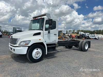 2009 Hino 268 4x2 Cab and Chassis