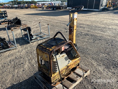 2003 Ingersoll Rand BXR-300 Vibratory Plate Compactor