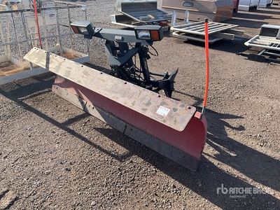 Western 8 ft 6 in Hydraulic Reversing Schneepflug - Fits Truck