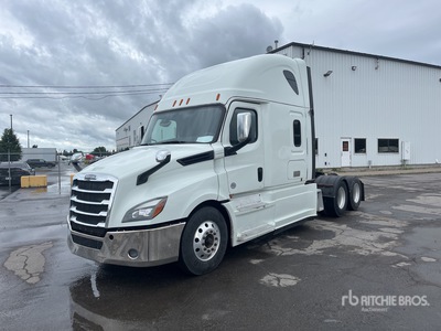 2019 Freightliner Cascadia 126 T/A Sleeper Truck Tractor