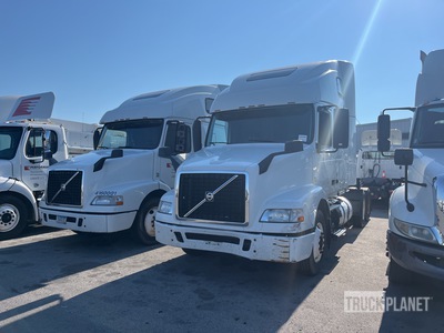 2016 Volvo VNM64T 6x4 T/A Sleeper Truck Tractor (Inoperable)