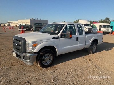2013 Ford F-250 XL 4x2 Extended Cab Pickup