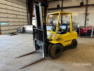 Hyster H65XM 6000 lb Pneumatic Tire Forklift