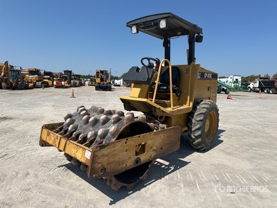 2006 Cat CP323C コンパクター