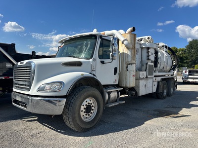 2001 Keith Huber on 2007 Freightliner M2 112 6x4 Vacuum Tanker Truck