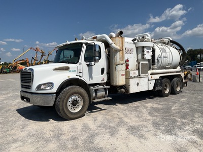 2001 Keith Huber on 2007 Freightliner M2 112 6x4 Vacuum Tanker Truck