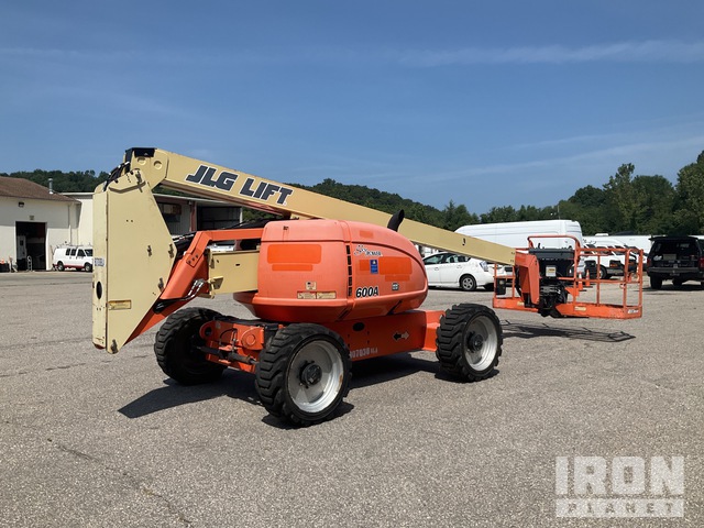 ELEVADOR ARTICULADO 2014 JLG 4WD 600A