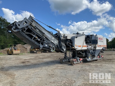 2011 Wirtgen W200 Tracked Cold Planer
