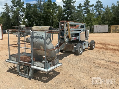 Genie Z-45/25 DC Articulating Boom Lift