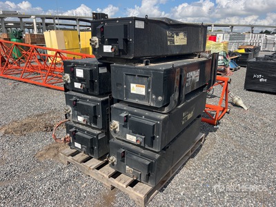Quantity of (7) Eaton  Hybrid Power Packs Divers - Accessoires pour camions