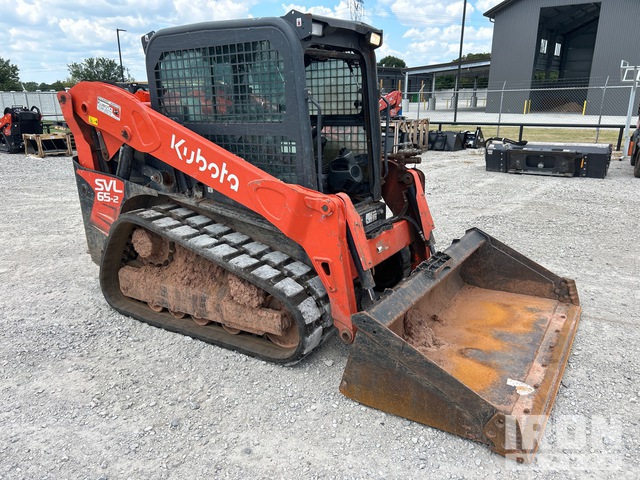 MINI CARGADOR SOBRE ORUGAS 2023 KUBOTA SVL652