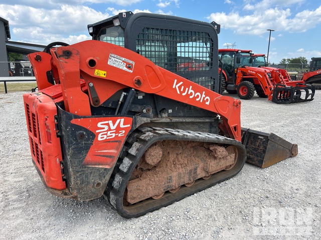 MINI CARGADOR SOBRE ORUGAS 2023 KUBOTA SVL652