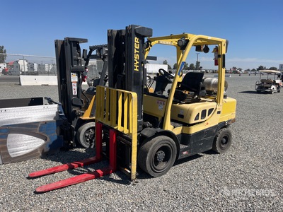 2015 Hyster H7.0FT 5100 lb Forklift