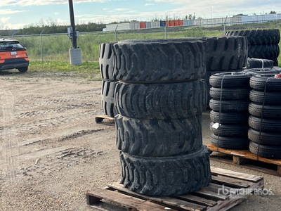 Quantity of (4) 305/70D16.5 NHS Opony - Fits Skyjack Boom Lift