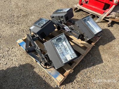 Quantity of (4) 400W Flood Lights