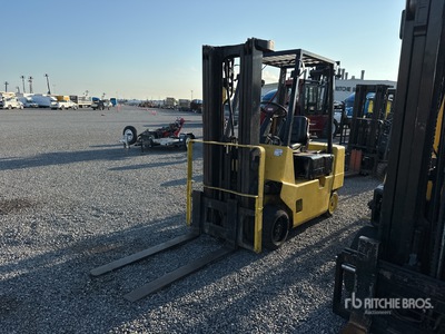 Hyster 550XL 4950 lb Cushion Tire Forklift