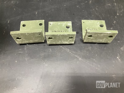 (12) 12491614 Angle Brackets