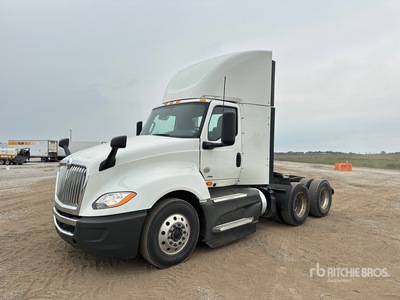 2021 International LT625 6x4 Cabina per trattore stradale