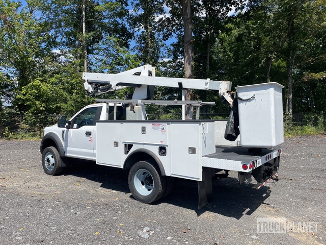 CAMIóN CON CANASTILLA 2019 FORD VERSALIFT