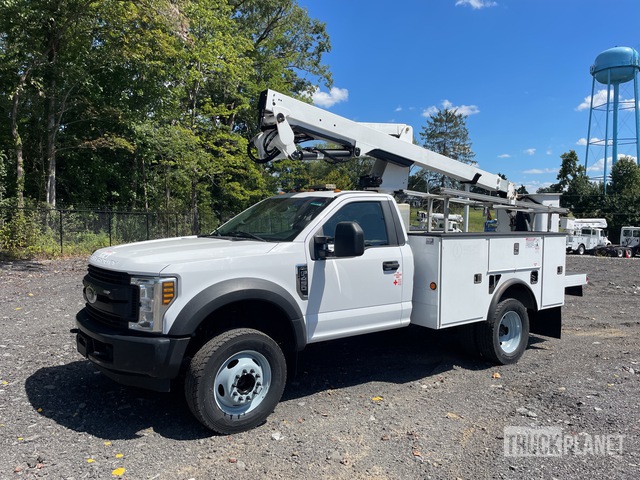 CAMIóN CON CANASTILLA 2019 FORD VERSALIFT