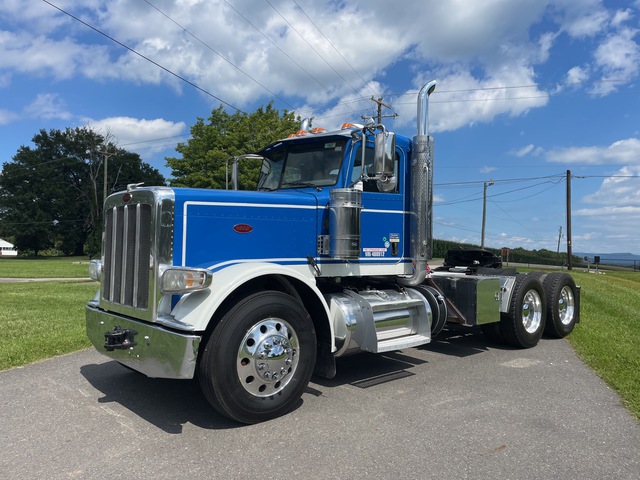 2018 Peterbilt 389 6x4 T/A Day Cab Truck Tractor