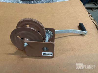 (25) Hand Operated Drum Winches