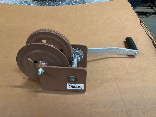 (25) Hand Operated Drum Winches