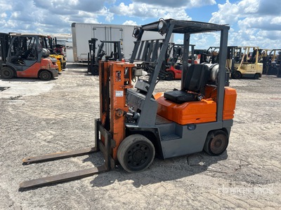 Toyota 42-5FGCU25 5000 lb Cushion Tire Forklift