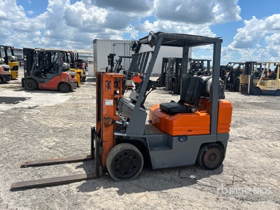 Toyota 42-5FGCU25 5000 lb Forklift