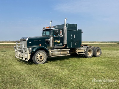 2001 Western Star 4964F 6x4 Sleeper Truck Tractor
