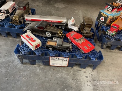 Quantity of Die Cast Cars Varios otros