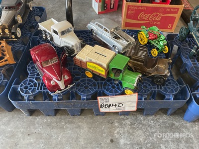 Quantity of Die Cast Cars Varios otros