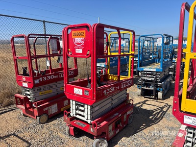 MEC 1330 Scissor Lift